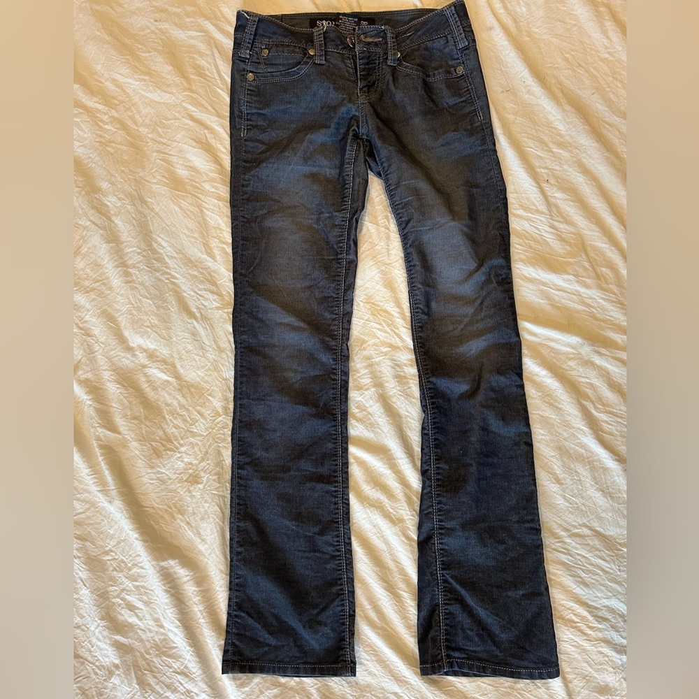 Very fine corduroy Jean by Stone Love